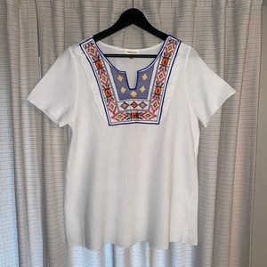 Hailey & Co. White Embroidered Tunic Top